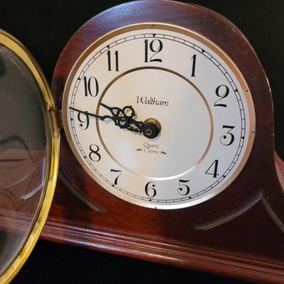 Waltham Quartz Chime Mantle Clock (P-CE)