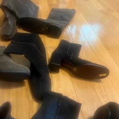 Womenâ€™s Fashion Boots, Sz. 8-9 (P-CE)