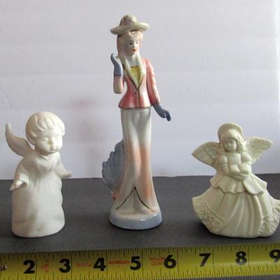 Lot 380: Ceramic Figure and Angels