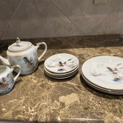 Hayasi Fine China Tea Set - Kutani - 10 pieces