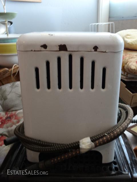 Antique White Enamel Gas Heater AF Thompson MFG