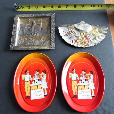 Lot 422: Tin Trays: WI Dells, China Town, More