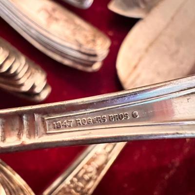 92 Piece Lot 1847 Roger's Bros. Silver-Plated Silverware