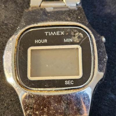 Men's Wrist Watches, Wrist Bands and a Bulova Travel Clock (LR-DW)