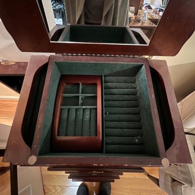 Jewelry Dresser & Hanging Cabinet (PC-RG)