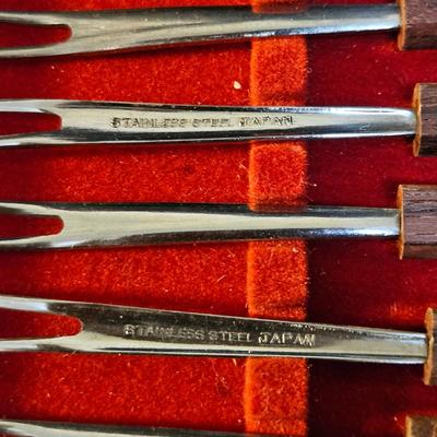 MCM Entertainment Accessories (K-DW)