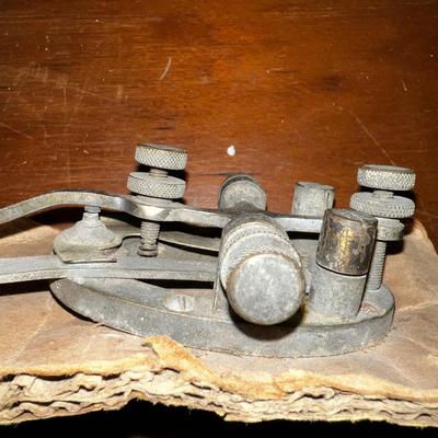 1458 Vintage Telegraph Morse Code Key