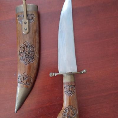 Indo-Persian Style Curved Blade Dagger