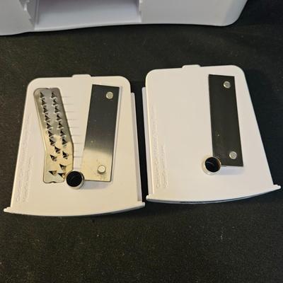 Farberware Air Fryer, Sunbeam Bread Maker and More (K-DW)