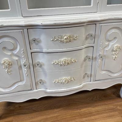 White French provincial style hutch