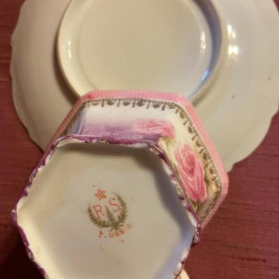Tea Cups and Saucers Lot