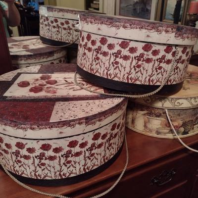 Collection of Ladies Hats and Hat Boxes (#4)