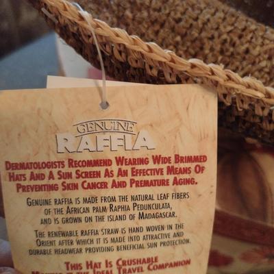 Collection of Ladies Hats and Hat Boxes (#6)