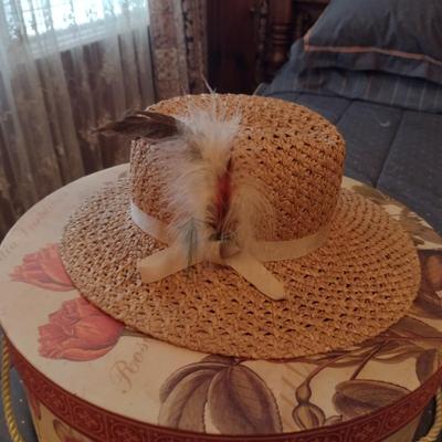 Collection of Ladies Hats and Hat Boxes (#6)