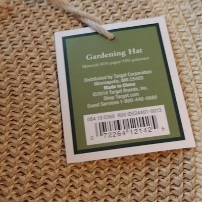 Collection of Ladies Hats and Hat Boxes (#6)