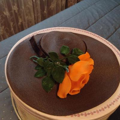 Collection of Ladies Hats and Hat Boxes (#8)