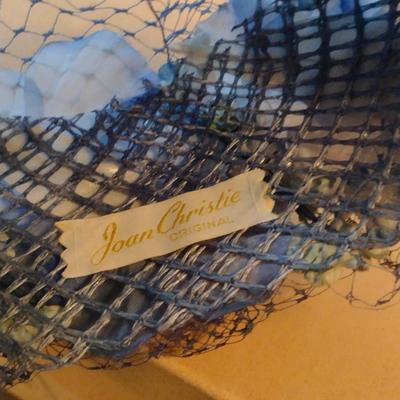 Collection of Ladies Hats and Hat Boxes (#8)