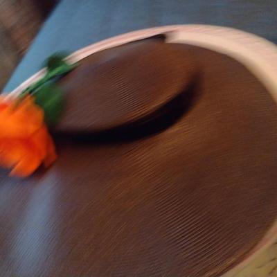 Collection of Ladies Hats and Hat Boxes (#8)