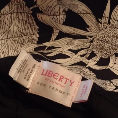 Collection of Ladies Hats and Hat Boxes (#9- 4 Boxes)