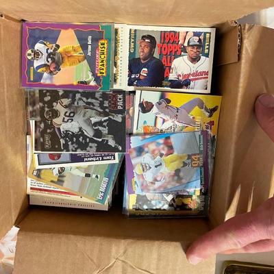HUGE LOT of Sports Cards #1