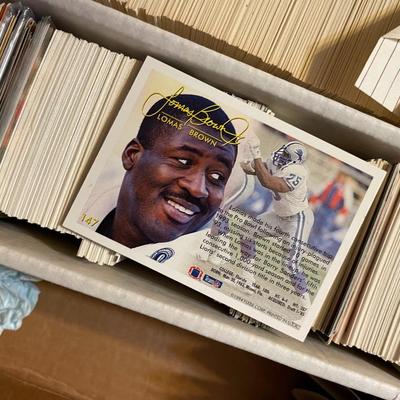 HUGE LOT of Sports Cards #1