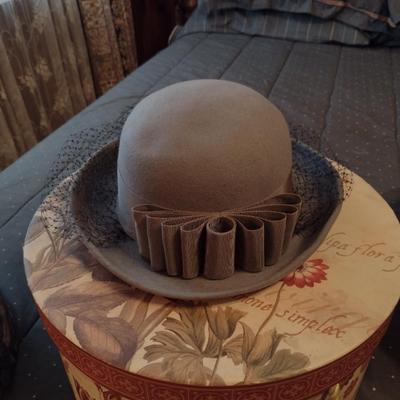 Collection of Ladies Hats and Hat Boxes (#10- 4 Boxes)