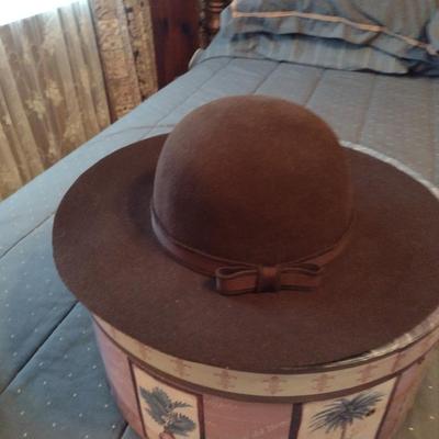 Collection of Ladies Hats and Hat Boxes (#10- 4 Boxes)