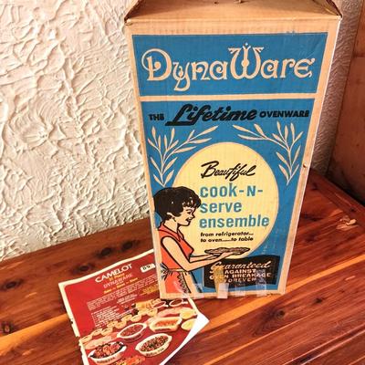 Lot #100 Attic find! Vintage 31 Piece Camelot Dynaware Bake Serve Store Set in Box