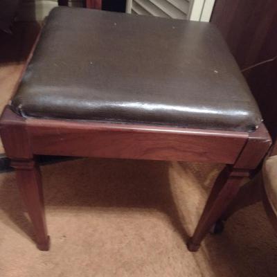 Vintage Singer Sewing Machine with Cabinet and Bench