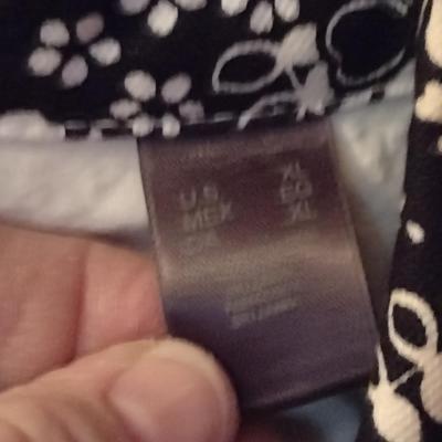 Collection of Ladies Clothing and Shoes (C)