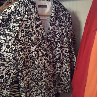 Collection of Ladies Clothing and Shoes (C)