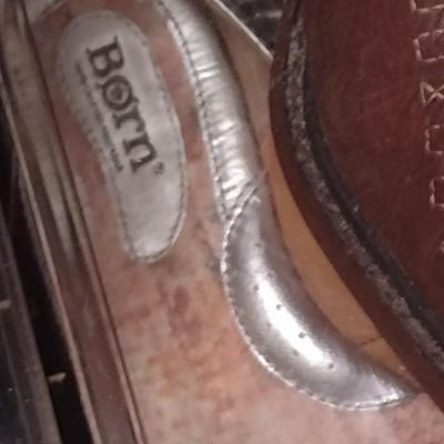 Large Collection of Ladies Clothing and Shoes (B)