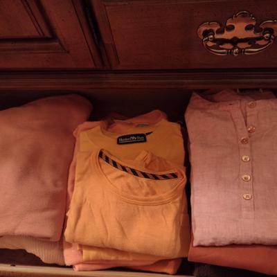 Large Collection of Ladies Clothing and Shoes (B)