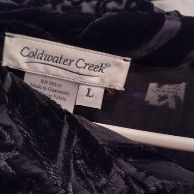 Large Collection of Ladies Clothing and Shoes (B)