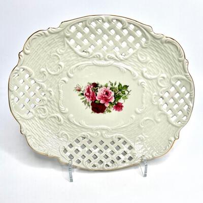 Set of 3 Gold Rimmed Victorian Rose Eyelet Plates - Formalities by Baum Bros