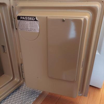 Saga Saf-D-Posit Small Home Safe (HC2-BBL)