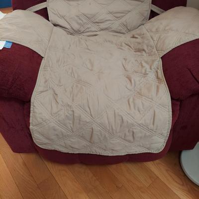 Two Furniture Slipcovers (HC2-BBL)