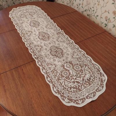 Tablecloths and more (HC2-BBL)