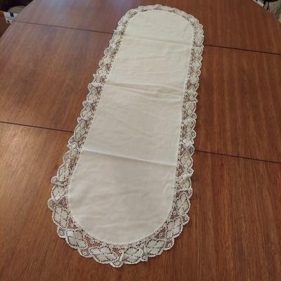 Tablecloths and more (HC2-BBL)