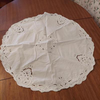 Tablecloths and more (HC2-BBL)