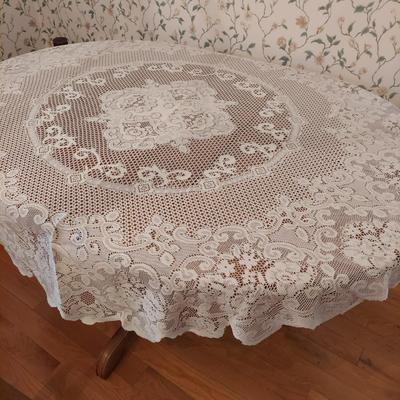Tablecloths and more (HC2-BBL)