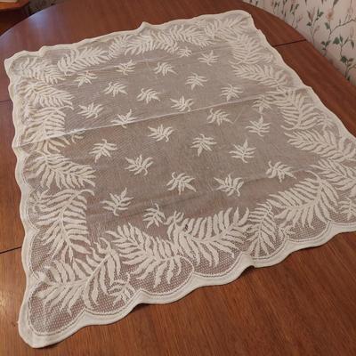 Tablecloths and more (HC2-BBL)