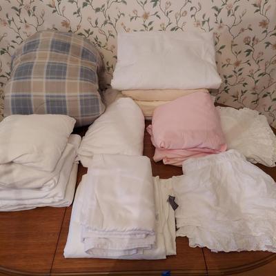 Queen Size Bedding (HC2-BBL)