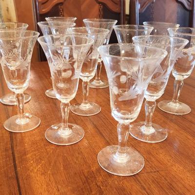 Lot #113 Lot of 11 Vintage Crystal Etched Cordial Glasses