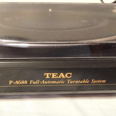Lot #118 TEAC full automatic turntable - works, tested
