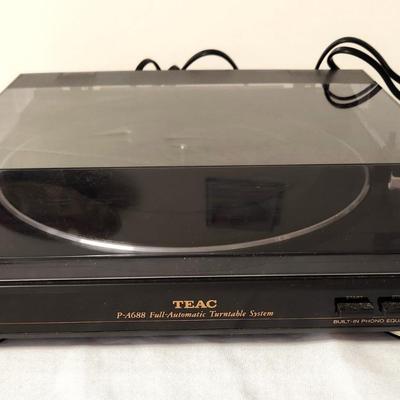 Lot #118 TEAC full automatic turntable - works, tested