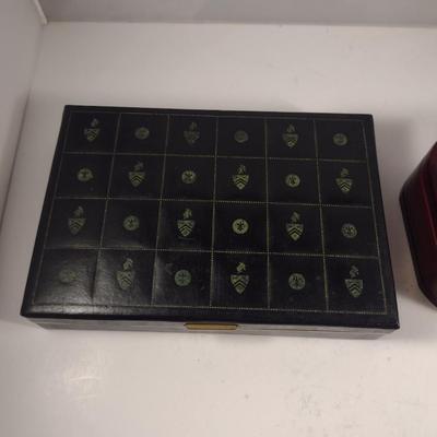 Pair of Jewelry Organizers