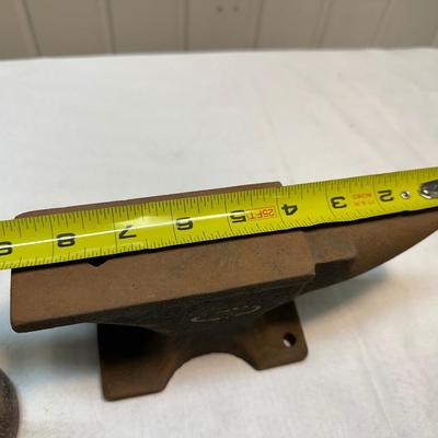 Small Anvil Lot
