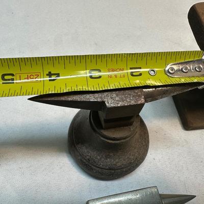 Small Anvil Lot