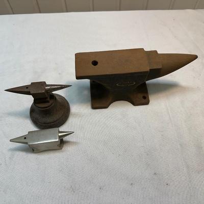 Small Anvil Lot